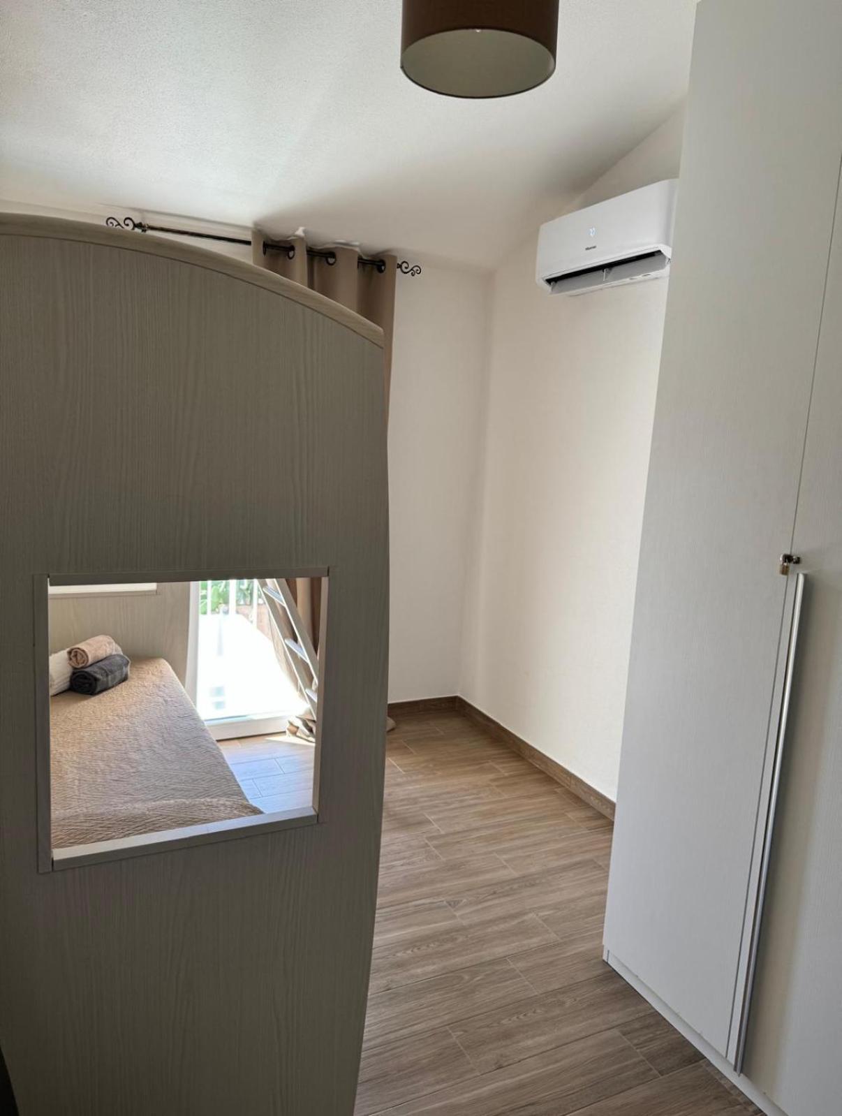Pula Residence - Via Delle Rose Dış mekan fotoğraf
